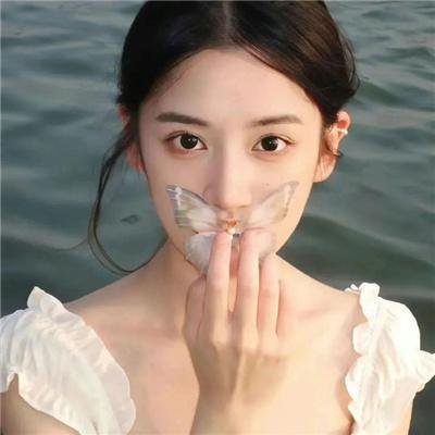 一姐归来，后妈瑟瑟发抖